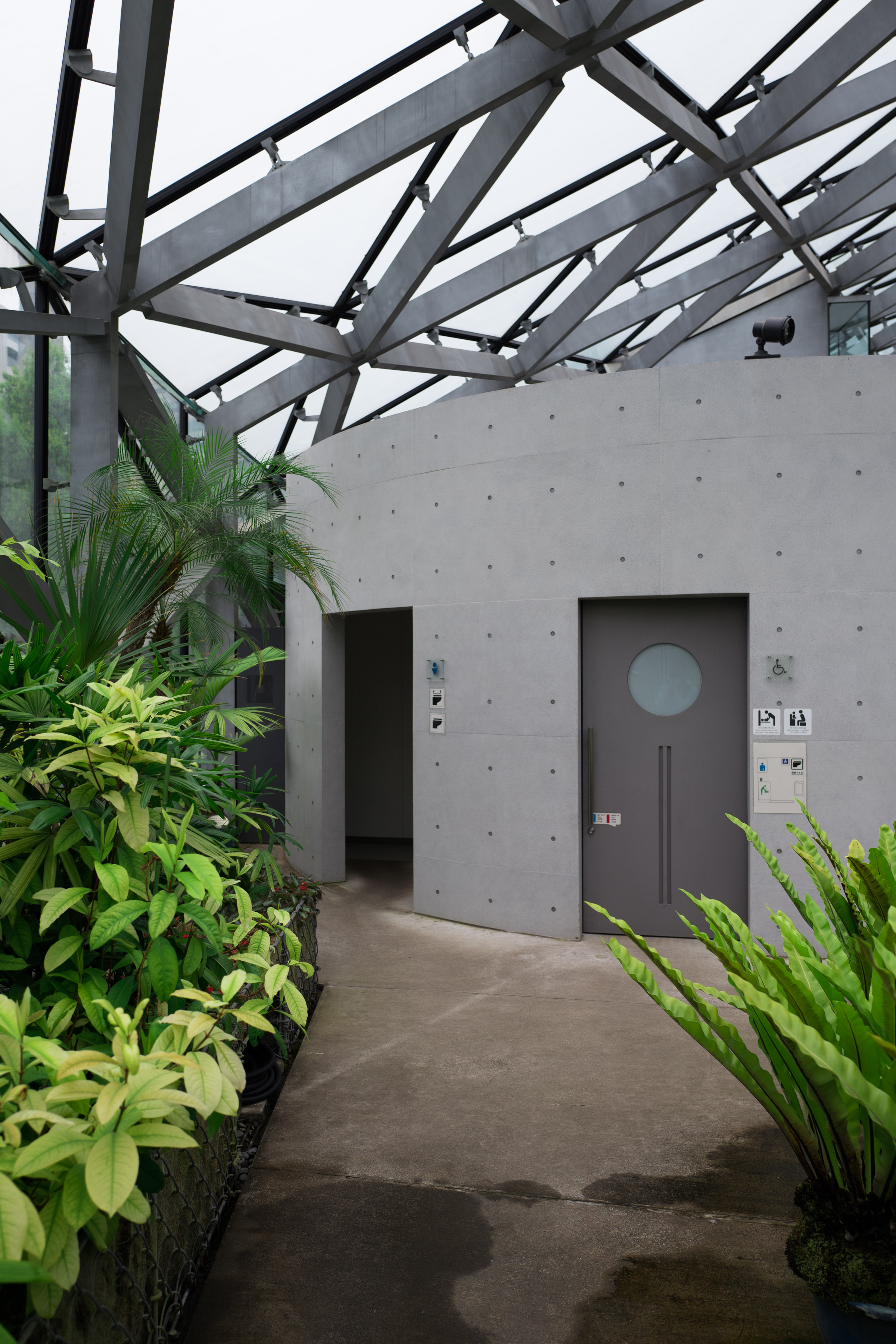 The Gyoen National Garden’s greenhouse